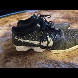 Nike flyknit zoom